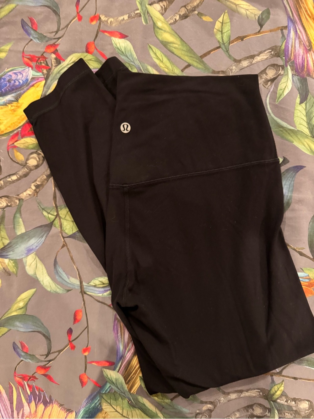 lululemon Women's Black High-Rise Align 25” Leggings EUC No Pilling Size 10